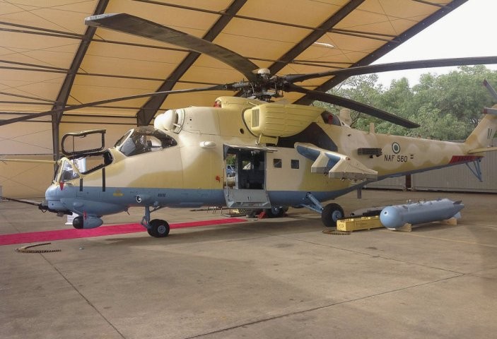 Nga vua ban giao truc thang Mi-35M cho ai?