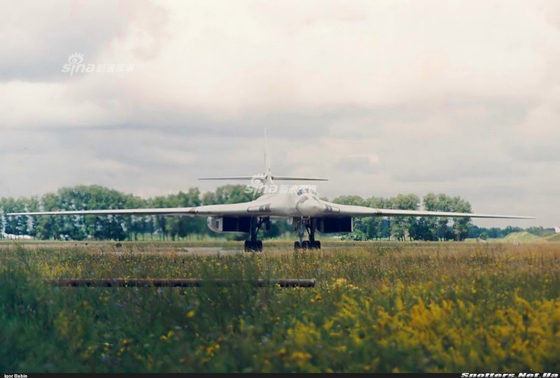 Tai sao Nga ton tien che tao lai &quot;phao dai bay&quot; Tu-160