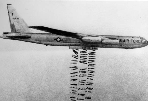 My da nem bao nhieu tan bom trong Chien tranh Viet Nam?