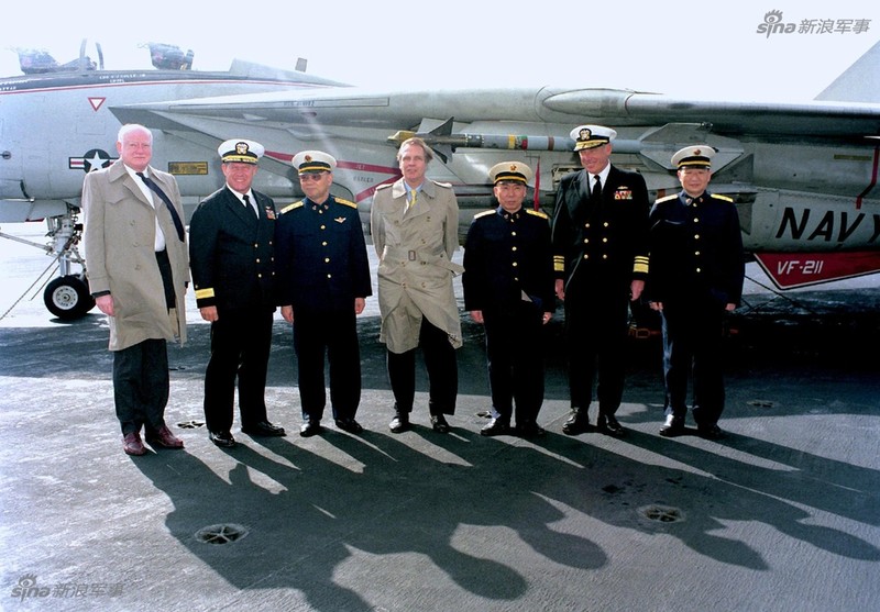 Tiet lo chan dong: Trung Quoc tung muon &quot;an cap&quot; F-14 Tomcat