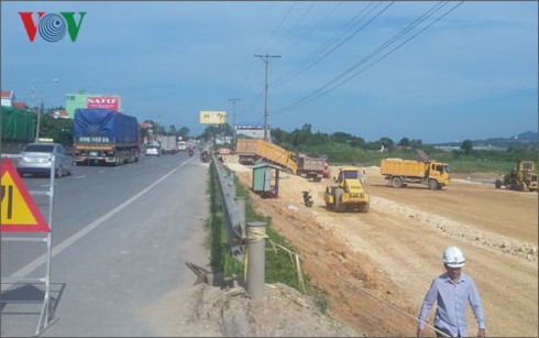 Quang Ninh se co tuyen duong 10 lan xe