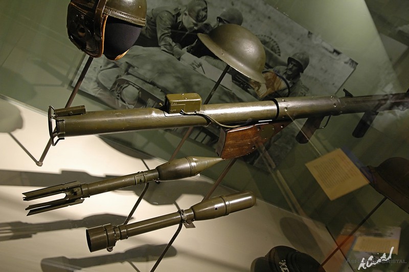 Bazooka My trong CTTG 2, “cha de” cua khau Bazooka Viet Nam-Hinh-5