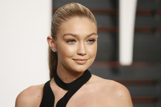 Sieu mau Gigi Hadid bi cong chung Trung Quoc tay chay-Hinh-3