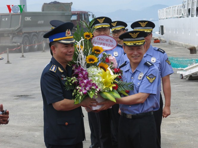 Tau luc luong Bao ve bo bien Han Quoc tham Da Nang-Hinh-4