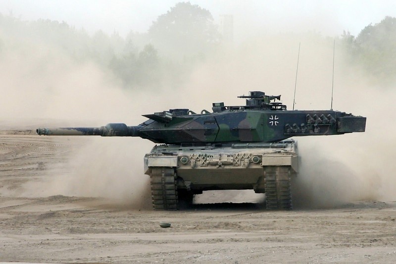 T-90 Viet Nam nam top 7 xe tang hien dai nhat the gioi-Hinh-4