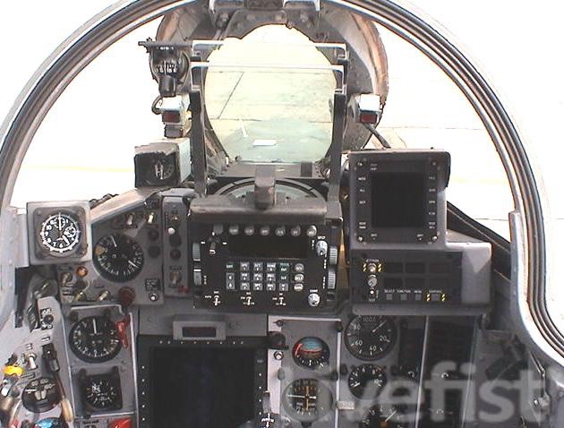 Cuong kich MiG-27: Dua con bi ruong bo cua Mikoyan-Hinh-10