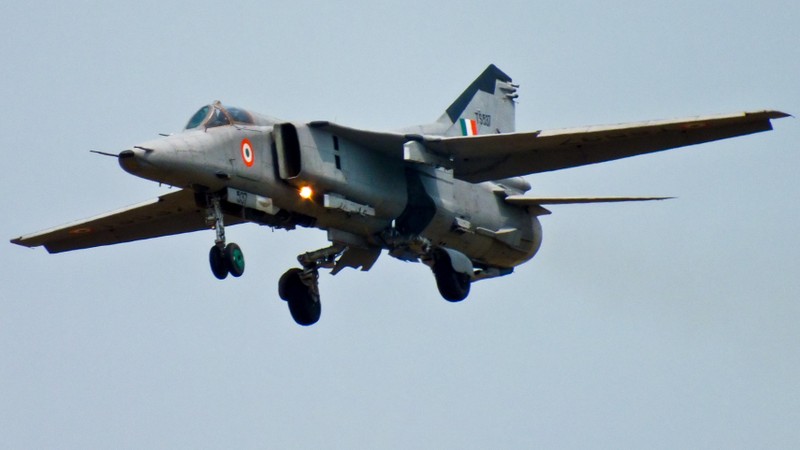 Cuong kich MiG-27: Dua con bi ruong bo cua Mikoyan-Hinh-4