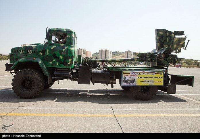 Iran khoe phao tu hanh moi, phien quan IS nen biet so