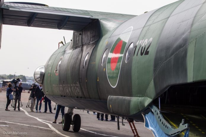 Ukraine tan trang so An-32, ban lai voi gia 15 trieu USD-Hinh-4