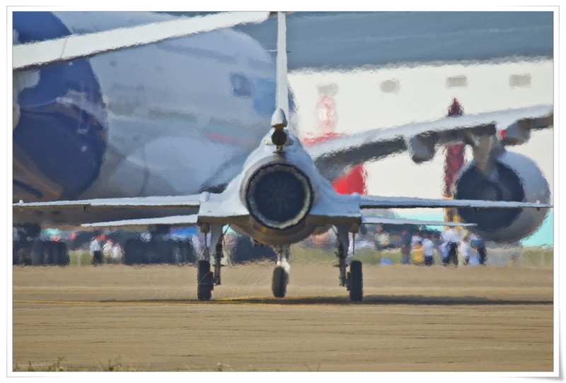 Tien kich JF-17: Chuan NATO nhung gia hang &quot;cho&quot; cua Trung Quoc-Hinh-8