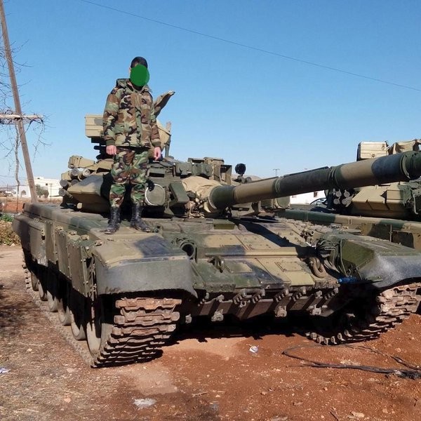 Bo tay ly do Quan doi Syria de mat xe tang T-90-Hinh-2