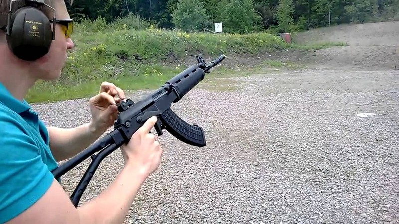 An tuong phien ban AK-47 &quot;nhai&quot; xin hon ca ban goc-Hinh-5