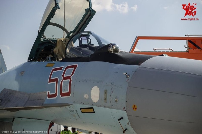 Phi cong My “ngan ngo” ngam Su-35 cua Nga-Hinh-7