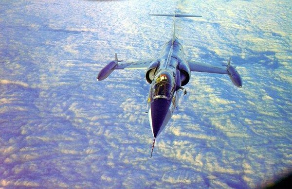 Vi sao phi cong My hat hui “ngoi sao” F-104 trong chien tranh Viet Nam?-Hinh-10