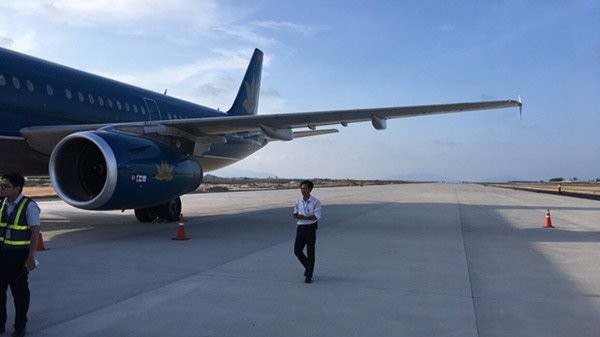Vietnam Airlines ha canh nham duong bang: Loi cuc ky nghiem trong!
