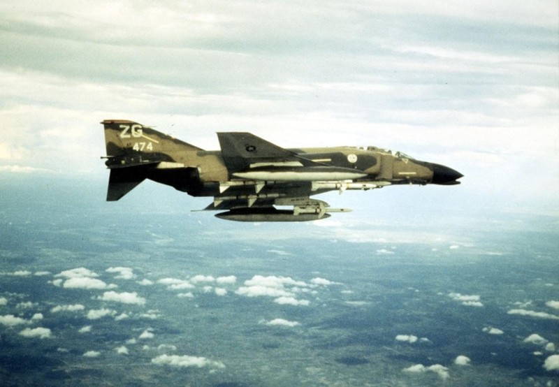 Lai lich ten lua giup MiG-21 Viet Nam “tom gon” F-4 My-Hinh-11