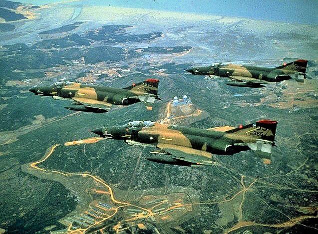 Lai lich ten lua giup MiG-21 Viet Nam “tom gon” F-4 My-Hinh-9