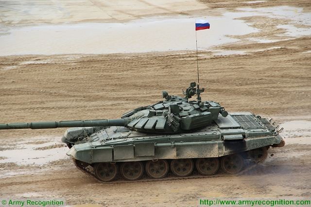 Uran-9 that bai, Nga bien T-72 thanh xe tang khong nguoi lai-Hinh-6