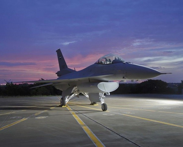 Tung bien the nang cap F-16V, Dai Loan coi thuong Su-35 Trung Quoc-Hinh-7