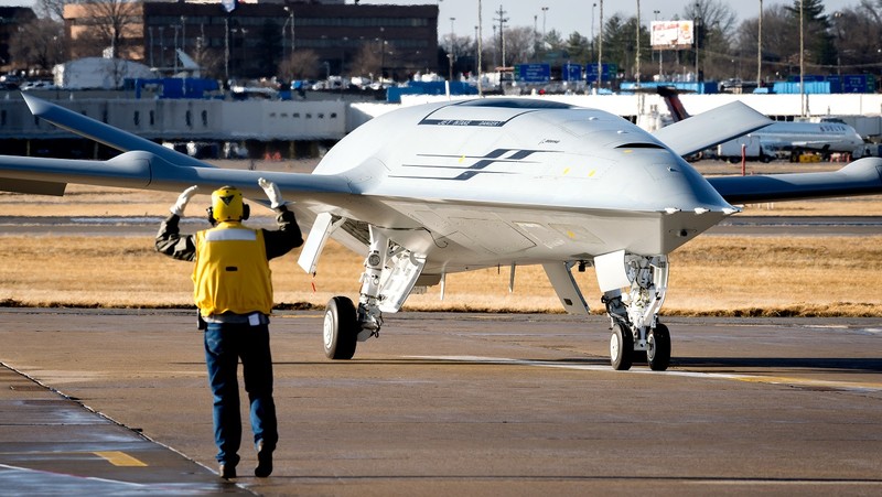 May bay MQ-25 lieu co xung la tuong lai cua Khong quan My?