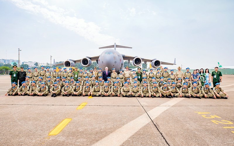 C17 cat canh dua cac bac si 