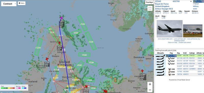 NATO tap tran o Na Uy, Nga cho Tu-160 bay tren dau-Hinh-2