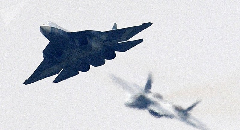 Nga khoe can canh khoang chua vu khi cua Su-57-Hinh-9