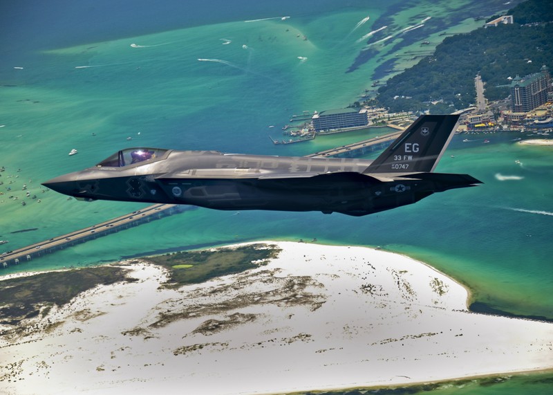 Nhat cong bo ke hoach voi F-35, Bac Kinh nhu ngoi tren dong lua-Hinh-9