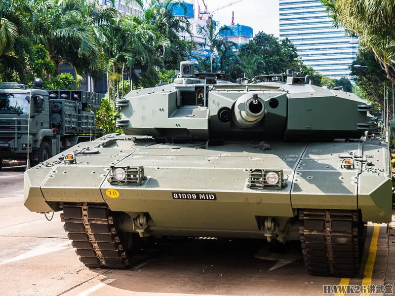 Ba Lan dua vao bien che xe tang Leopard 2PL dau tien-Hinh-10
