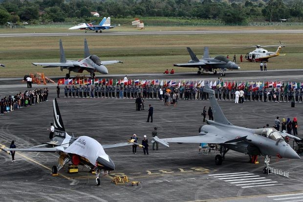 Su-30SM da toi Malaysia, chuan bi trinh dien 