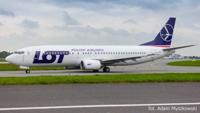 Boeing 737 lai 'dinh' loi, ha canh khan cap o Ba Lan