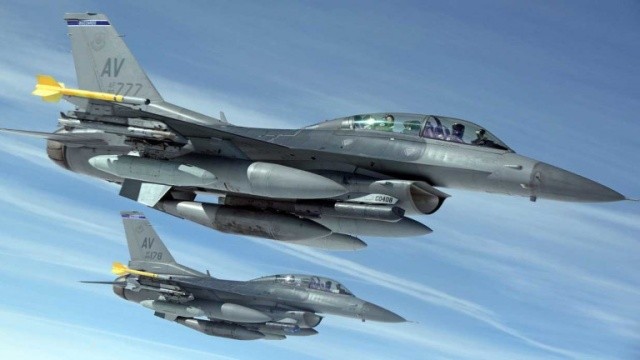 Bulgaria “che ong che eo” chien dau co F-16 cua My-Hinh-2