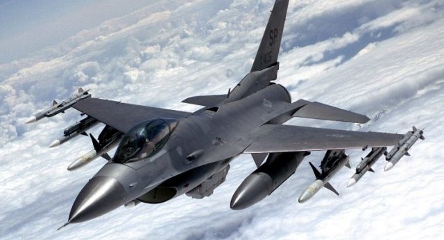 Bulgaria “che ong che eo” chien dau co F-16 cua My-Hinh-8