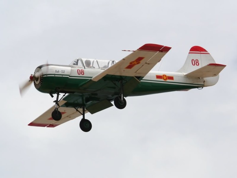 Yak-52: “Lop hoc tren may” cua khong quan Viet Nam-Hinh-5