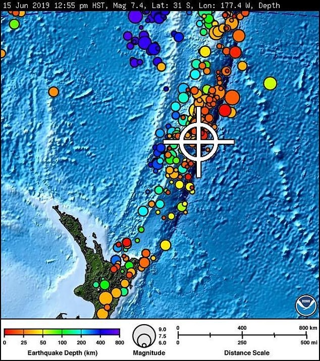 New Zealand: Dong dat 7,4 do richter, nguy co song than