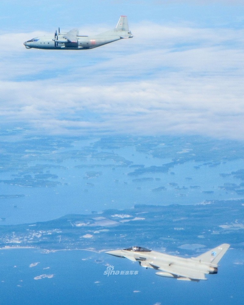Can canh Su-27 Nga bi tiem kich Anh ap tai o bien gioi Estonia-Hinh-2