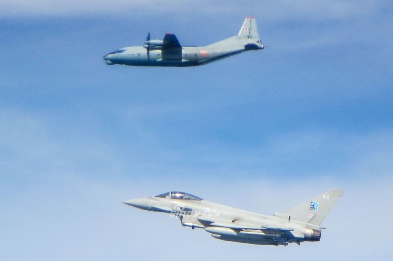 Can canh Su-27 Nga bi tiem kich Anh ap tai o bien gioi Estonia-Hinh-3
