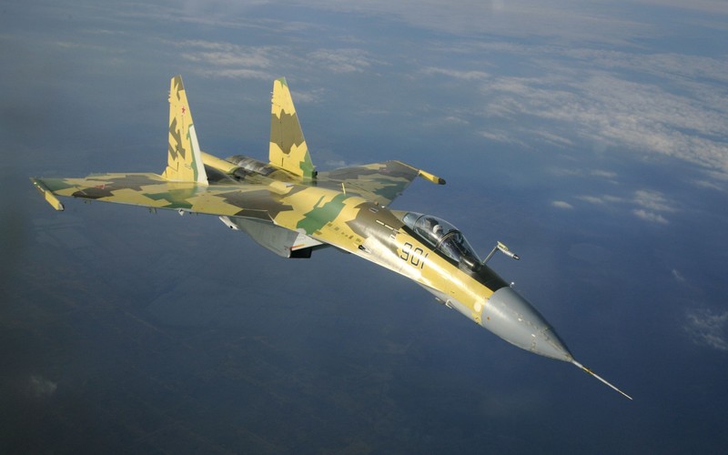 Chien dau co yeu menh Sukhoi Su-37 da bi “khai tu” ra sao-Hinh-7