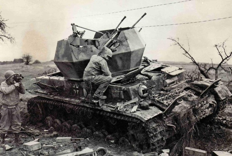 Kinh hai cach quan Duc lam nen suc manh tuyet doi cua Panzer IV-Hinh-10
