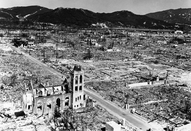 Ngay nay nam xua: Hiroshima hung chiu qua bom nguyen tu dau tien!-Hinh-15