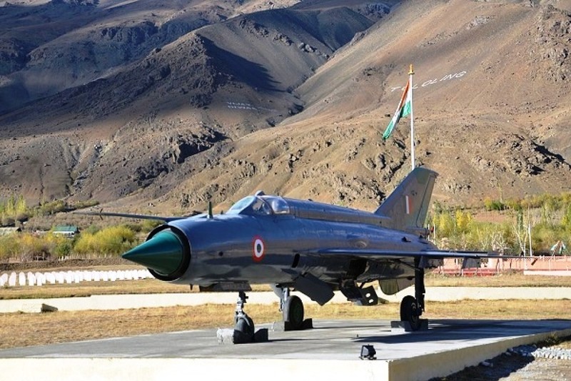 Khong quan An Do het kien nhan voi may bay MiG-21 gia coi-Hinh-5