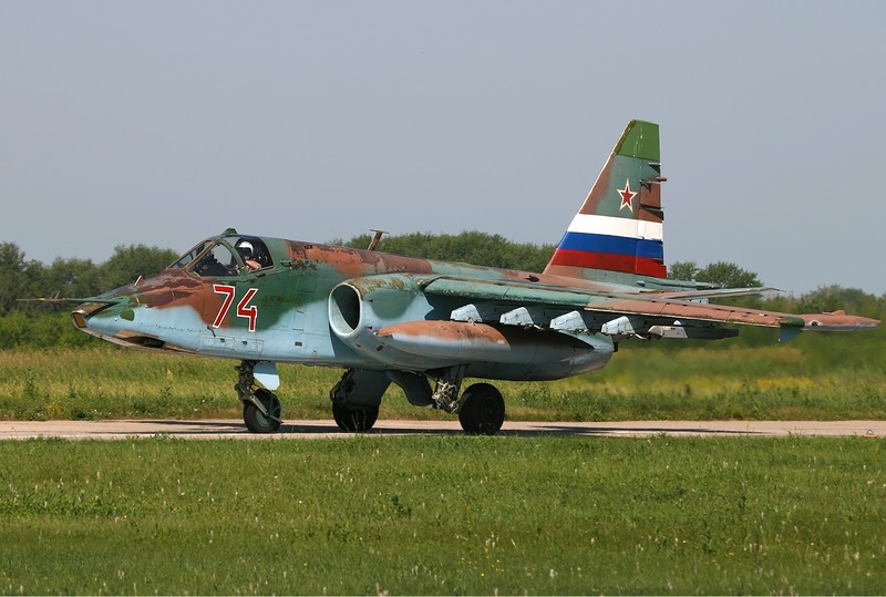 Cuong kich Su-25 roi tan tanh khien Nga dau dau tim nguyen nhan-Hinh-5