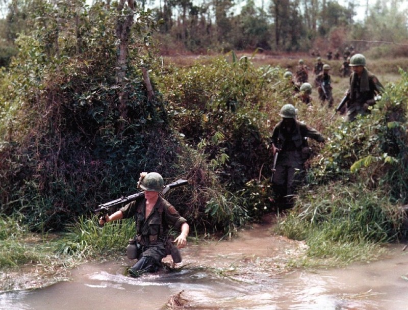 Anh hiem ve binh linh My vat lon voi thien nhien, thoi tiet Viet Nam-Hinh-10