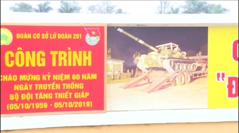 Anh hiem ve xe tang T-90 moi cung cua Viet Nam