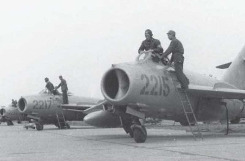 Tinh hoa chien thuat MiG-17 cua Khong quan Viet Nam-Hinh-2
