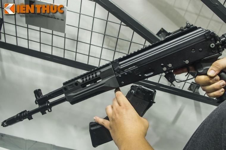 Viet Nam thay AK-47 bang AK-15: Loi ca doi duong?-Hinh-6