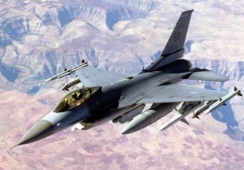 My gioi thieu F-16 voi Viet Nam, truyen thong Nga cuong cuong khuyen can-Hinh-2