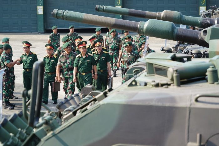 Viet Nam quan tam xe tang Leopard 2A4: Uu, nhuoc diem the nao?