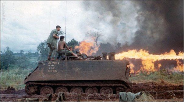 Thiet giap phun lua cuc doc giong het M113 My tung dua vao Viet Nam-Hinh-2