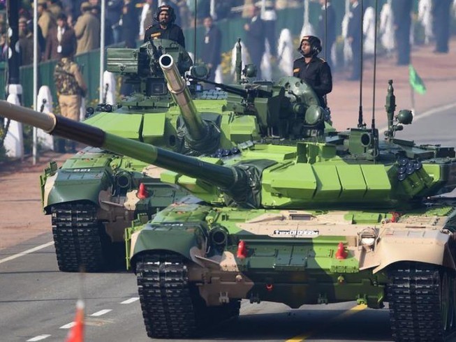 Mo xe nguyen nhan T-90 An Do no nong khien mot linh chet tai cho-Hinh-3